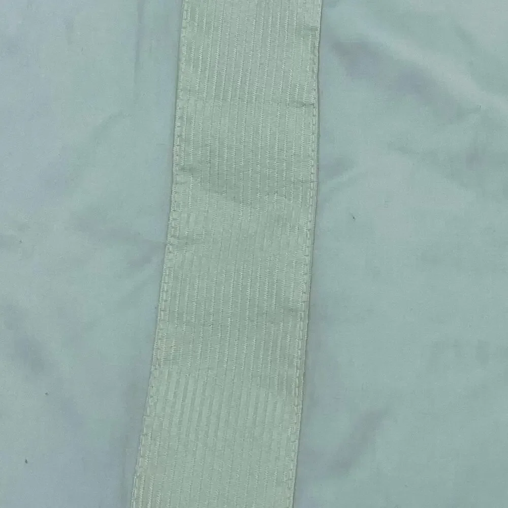 DKNY Pillow Sham Queen Cream Ribbon Detail‎ Pintuck Pleates